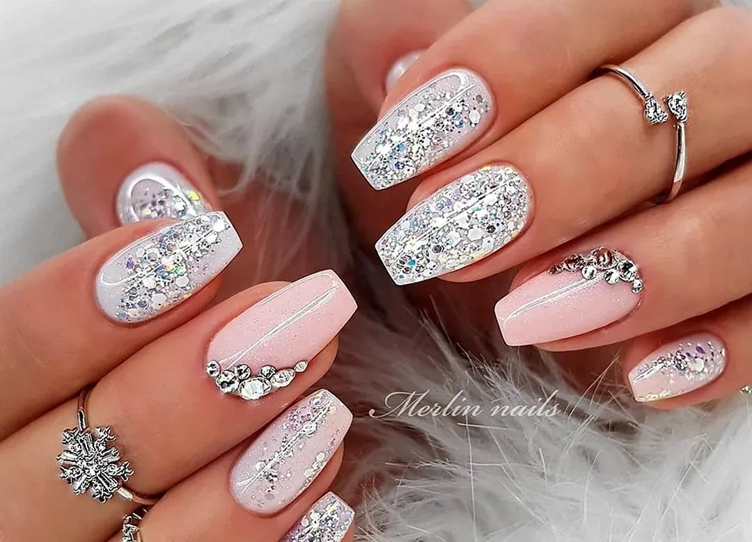 Антитренди літнього манікюру: який нейл-арт зіпсує навіть найстильніший образ Антитренди літнього манікюру: який нейл-арт зіпсує навіть найстильніший образ - today.ua