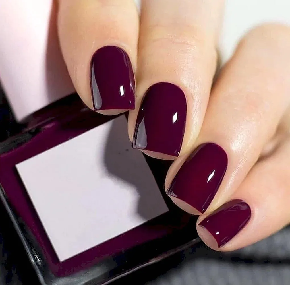 Антитренди літнього манікюру: який нейл-арт зіпсує навіть найстильніший образ Антитренди літнього манікюру: який нейл-арт зіпсує навіть найстильніший образ - today.ua