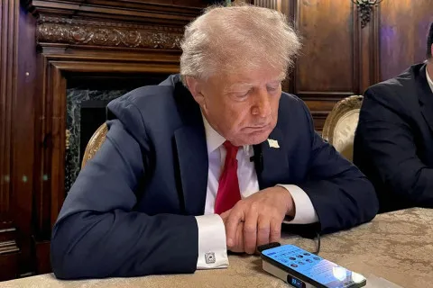 Путін і Трамп провели годинну розмову: про що домовилися, а що залишилося поза кадром