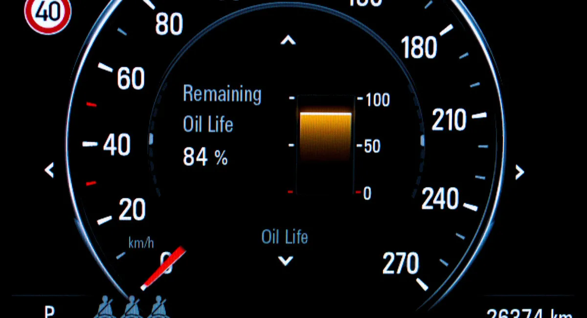 Чи можна довіряти сучасним авто без щупа мастила: як працює система OLM - today.ua