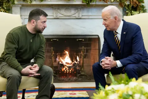 Не только Трамп: всплыла правда, как администрация Байдена блокировала военную помощь Украине