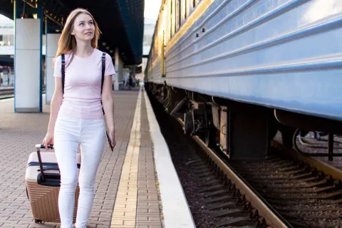 В Укрзализныце рассказали, как можно купить билет на поезд в условиях острого дефицита