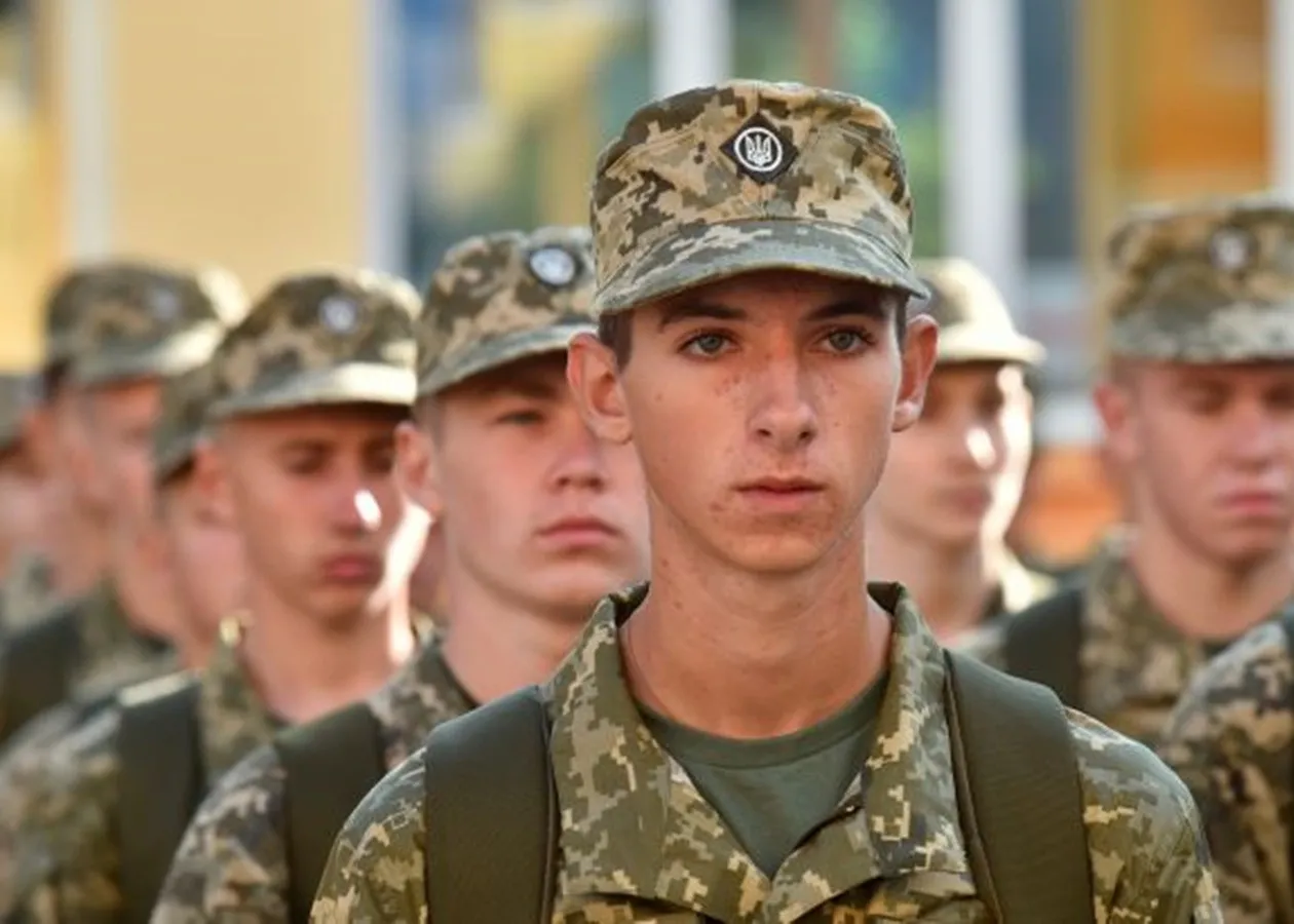 Часть молодых украинцев заберут на войну: кто подлежит мобилизации до 25 лет - today.ua