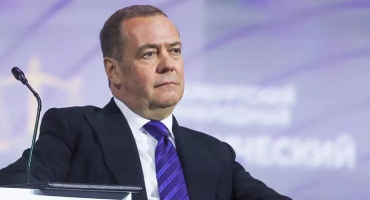 Медвєдєв порадив генсеку НАТО вчити російську і пригрозив сибірським табором: подробиці - today.ua