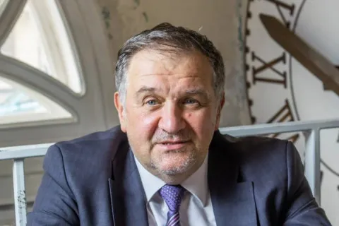 "Успешный военный не обязательно станет успешным политиком", - политолог Алексей Гарань о шансах Залужного на предстоящих выборах