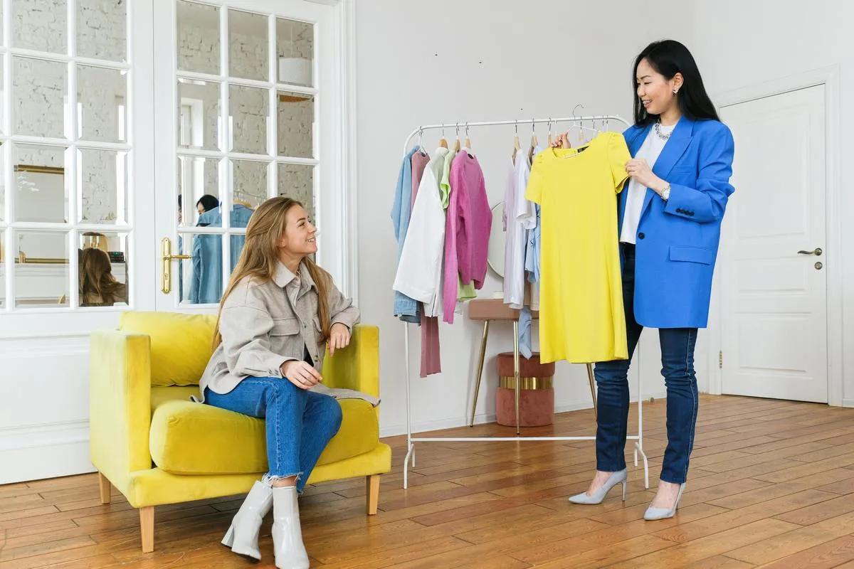 Гороскоп на понеділок 24 листопада 2025 року: Близнюкам – спілкування, Водоліям - можливості - today.ua