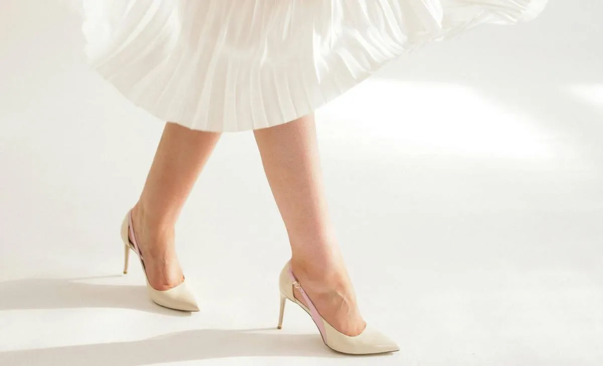 Стильные способы скрыть широкие бедра: какая одежда помогает визуально улучшить фигуру - today.ua