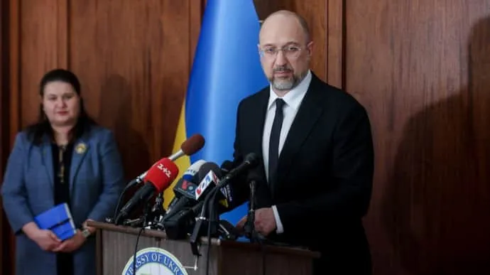 Послом України у США може стати високопоставлений чиновник: кого відправлять на почесне заслання Послом України у США може стати високопоставлений чиновник: кого відправлять на почесне заслання - today.ua