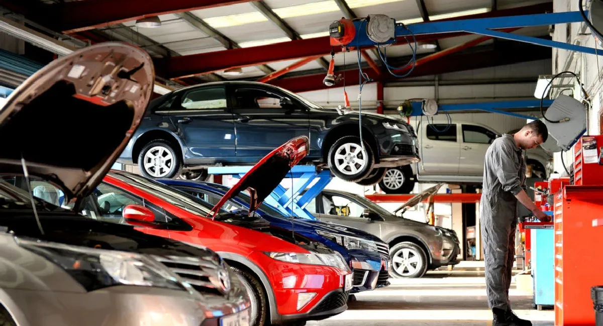 Настоящие жнива для автосервисов: ТОП-5 поломок, которые приносит осень - today.ua