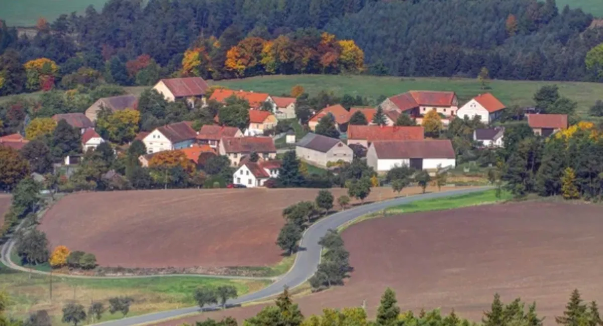 Відродження польської глибинки: українці скуповують хати у селах Польщі - today.ua