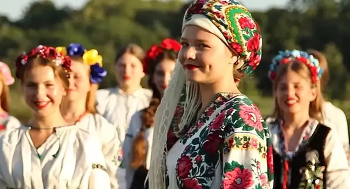 Фамилии украинцев, у кого предки всегда были при деньгах: ищи в списке свою - today.ua