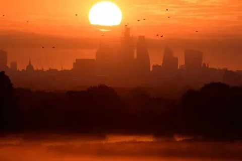 "Красная линия для человечества": ООН предупреждает о неизбежном климатическом переломе