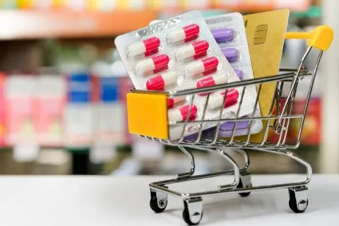 Ціна здоров’я: як нові правила МОЗ можуть призвести до подорожчання ліків
