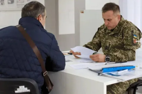 Ухилянтам дадуть законну бронь від мобілізації: влада підготувала новий законопроект