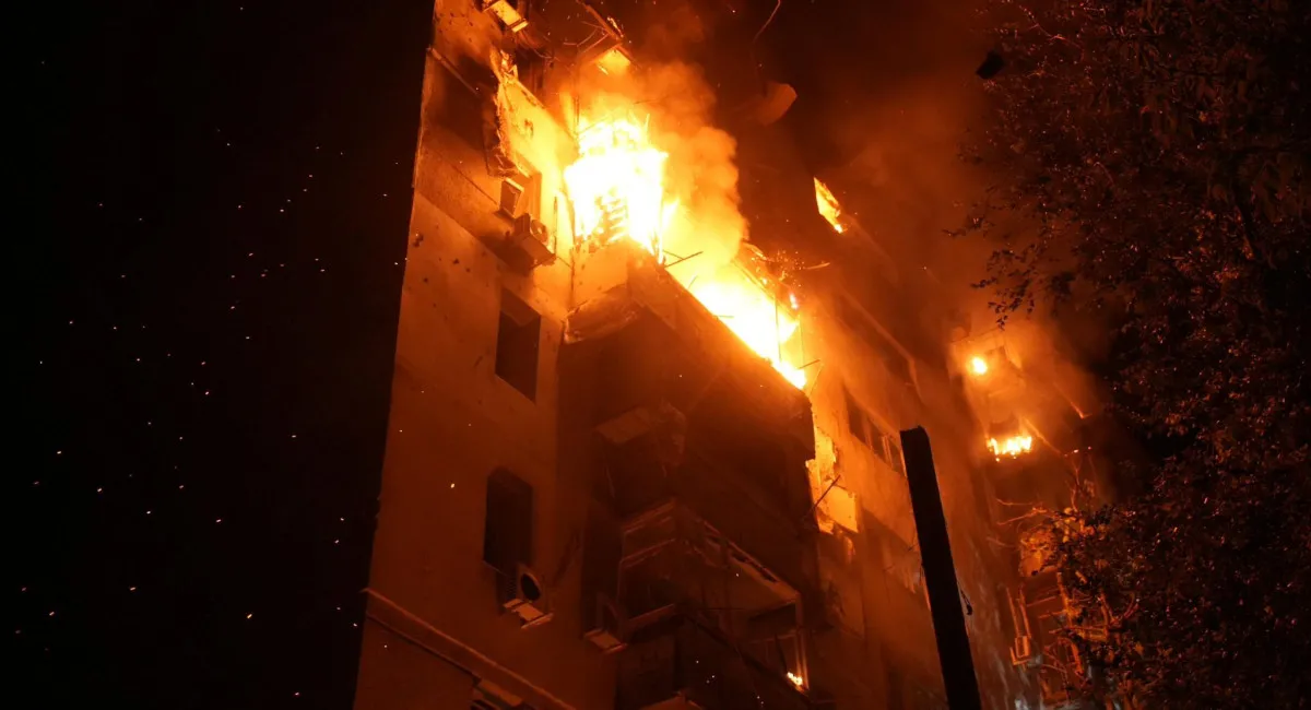 Вибух за вибухом: росіяни масовано атакували Павлоград і Одесу – є жертви - today.ua