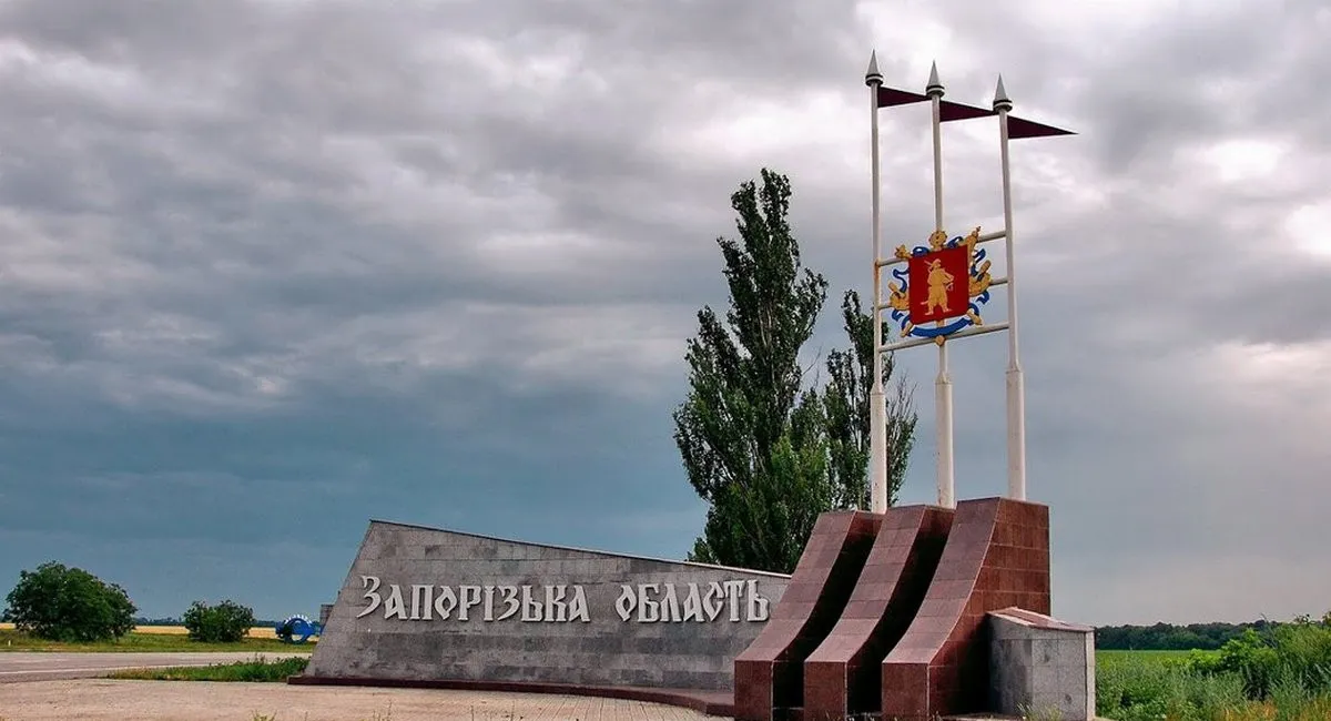 В окупованій частині Запорізької області стався блекаут: у Мережі повідомляють про задимлення біля ЗАЕС - today.ua