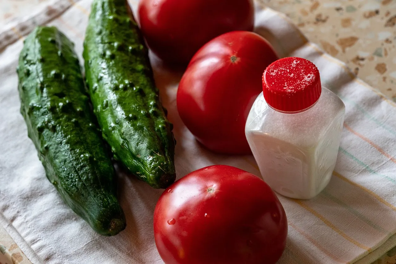 Не все огурцы и помидоры подходят для консервации: какие овощи лучше не закатывать на зиму Не все огурцы и помидоры подходят для консервации: какие овощи лучше не закатывать на зиму - today.ua