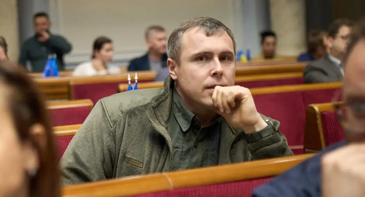 Депутат Костенко предложил выпустить из Украины всех, кто не хочет воевать - today.ua