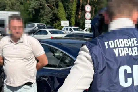 60 витоків даних: агент ФСБ із закритого підрозділу НАБУ "зливав" інформацію охоронцю Януковича, - СБУ