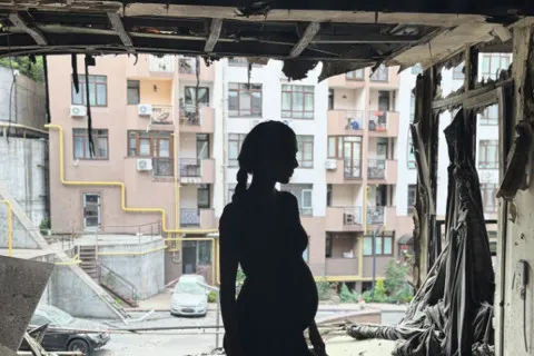 "Квартиры больше нет": удар по Киеву "Шахедами" уничтожил жилье Мисс Вселенная от Украины