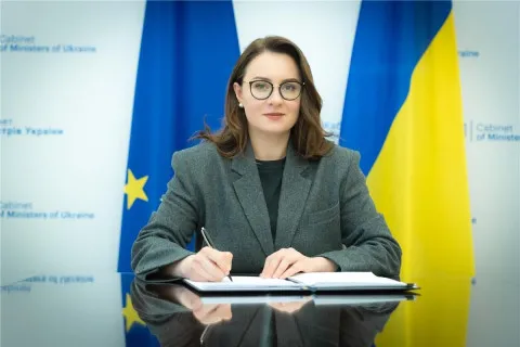 В Україні школи та дитячі садки можуть перевести на дистанційне навчання через погодні умови