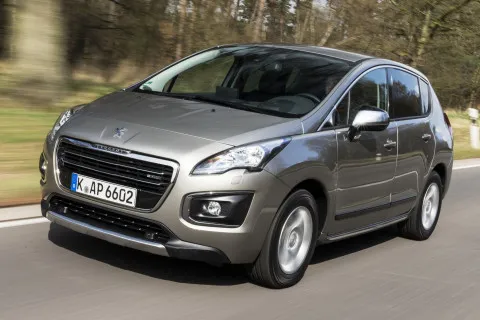 "Плохие французы": названы топ-3 модели кроссоверов, которые не стоит покупать на вторичном рынке