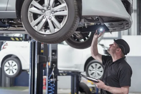 Как не стать жертвой мошенников на СТО: простой лайфхак от опытного механика