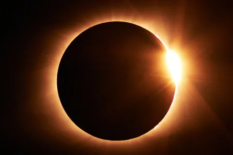 Мир ожидает самое масштабное затмение века, которое продлится более 6 минут