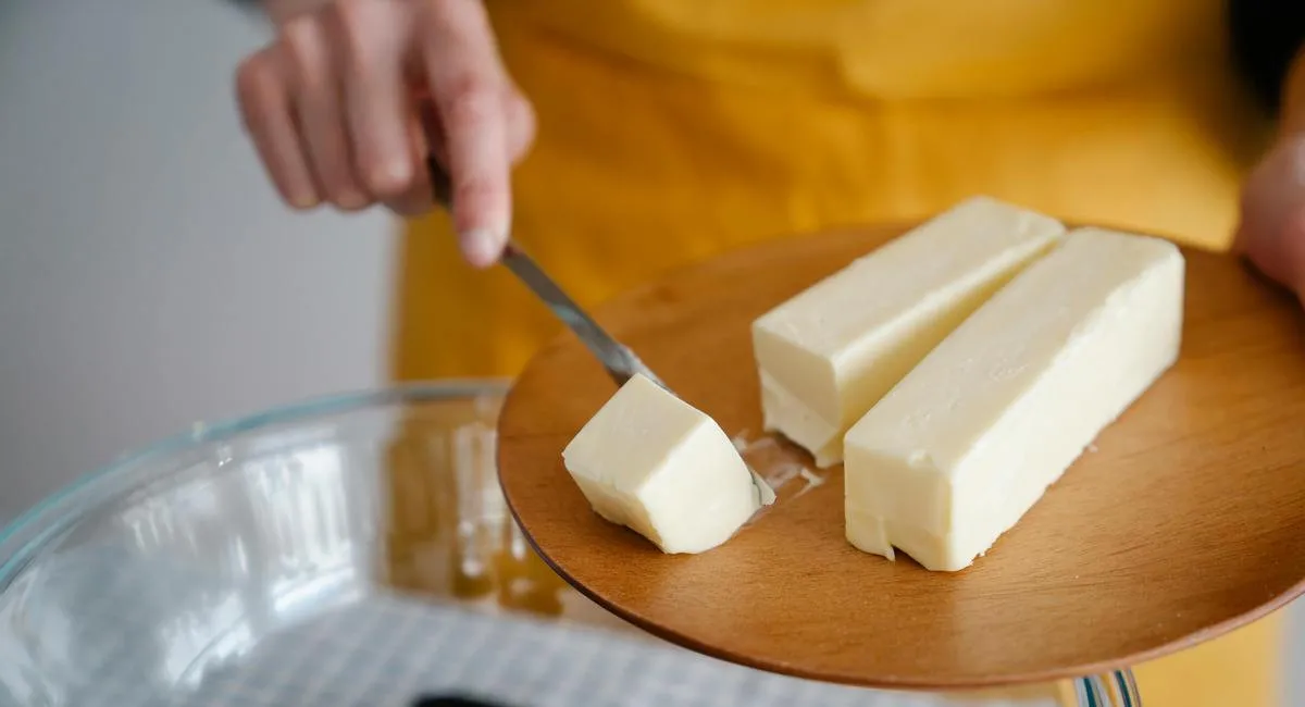 Случайная проверка сливочного масла, купленного в одном магазине, выявила 40% фальсификата - today.ua