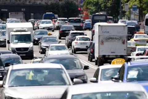 За кермо допустять не всіх: в Україні з’являться нові обмеження для водіїв