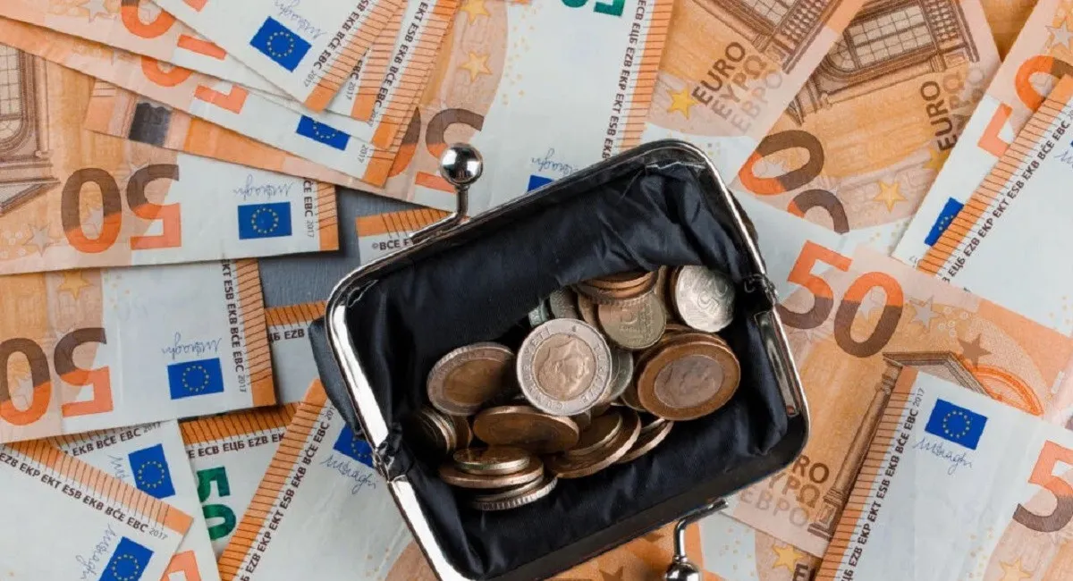 Зарплати в Євросоюзі: де найвигідніше працювати українським біженцям  - today.ua