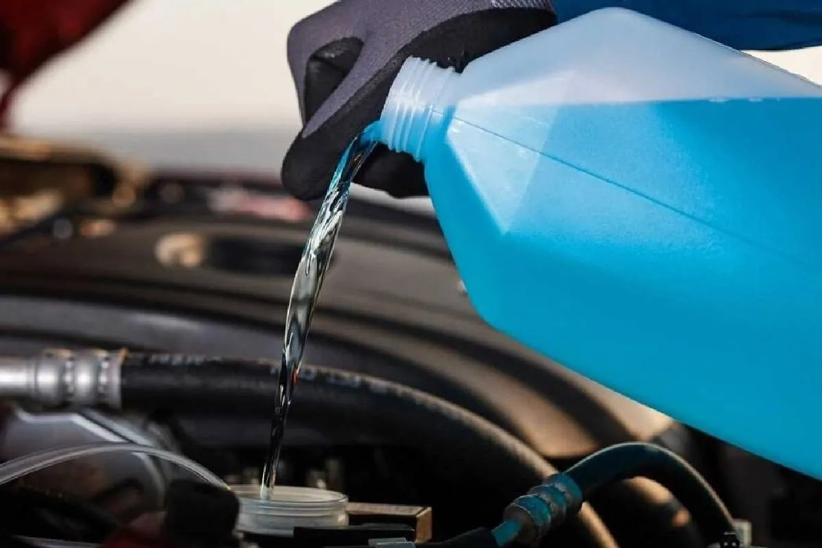 Перегрев двигателя в пробке: как спасти авто, не вызывая эвакуатор - today.ua