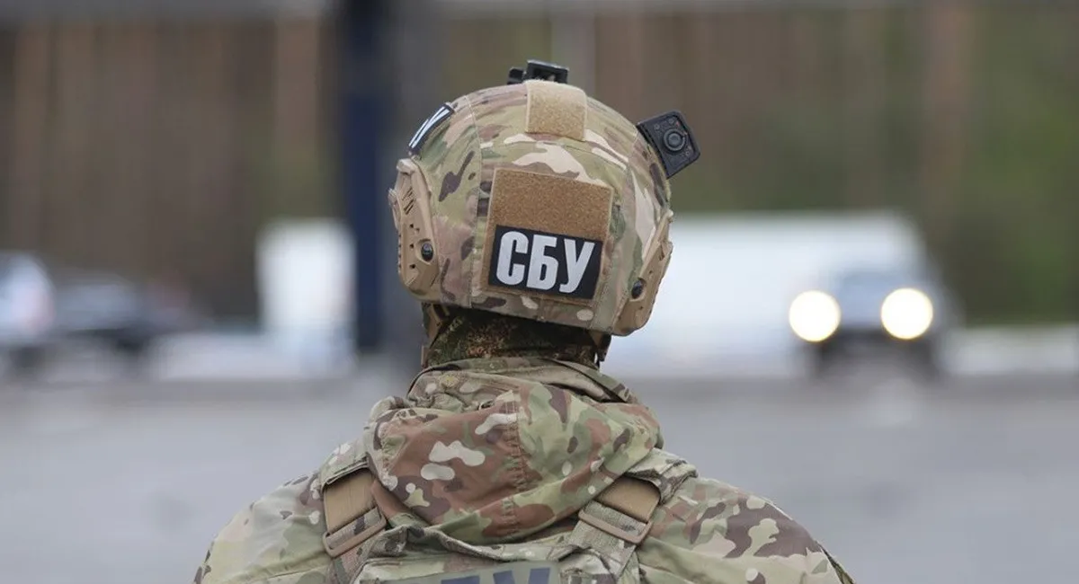 Форма – не гарантія вірності: СБУ викрила офіцера-зрадника, що зливав аеродроми F-16 - today.ua