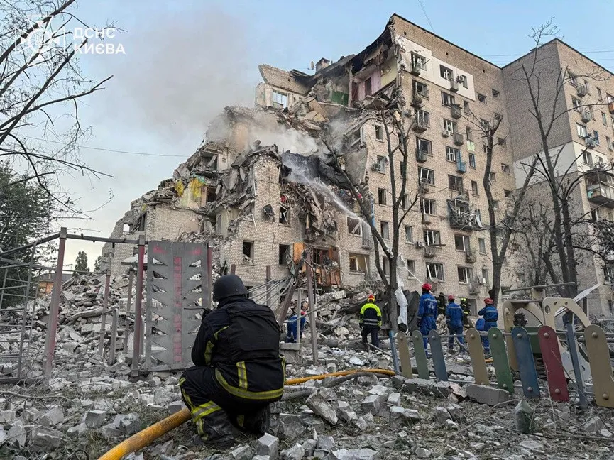 Кровавый террор в Киеве: разрушены дома в 28 локациях, есть много погибших (фото) Кровавый террор в Киеве: разрушены дома в 28 локациях, есть много погибших (фото) - today.ua