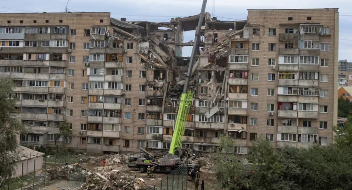 Зеленський навмисно замінував будинок: Z-пропаганда вчергове пробиває дно після удару РФ по багатоповерхівці у Києві 6 червня - today.ua