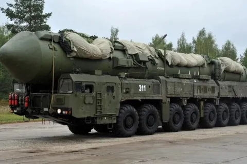 "Ніколи нікуди не влучить": конструктор Fire Point про російський "Орєшнік"