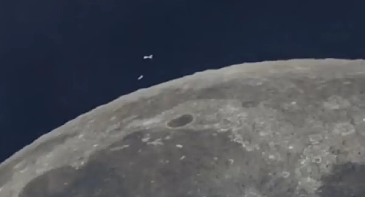 Мы просто не знаем, что это такое: в распоряжение NASA попали снимки, свидетельствующие о существовании внеземной жизни - today.ua