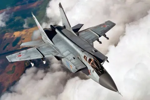 Каждая потеря — удар по Кремлю: почему истребитель МиГ-31 стал незаменимым для России