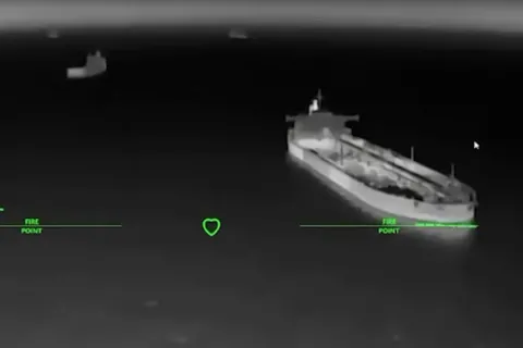 Операция "МоЛоЧКа" вышла в Черное море: украинские дроны начали охоту — за ночь поражено 20 судов РФ