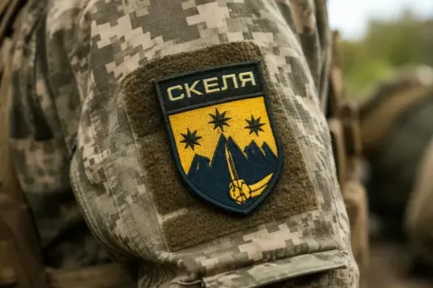 Мобілізованого застрелили під час спроби втечі, інші військові заявляють про систематичні катування у полку "Скеля" — розслідування "Слідство.Інфо"