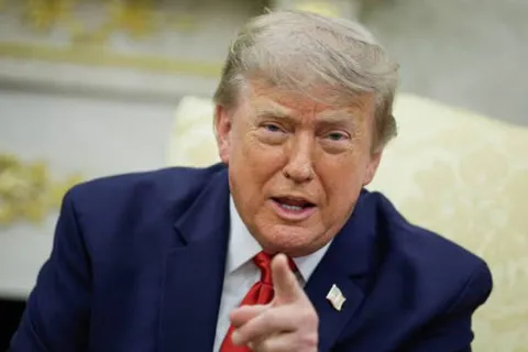 Что задумал Трамп? Польшу шокировала массовая депортация соотечественников из США