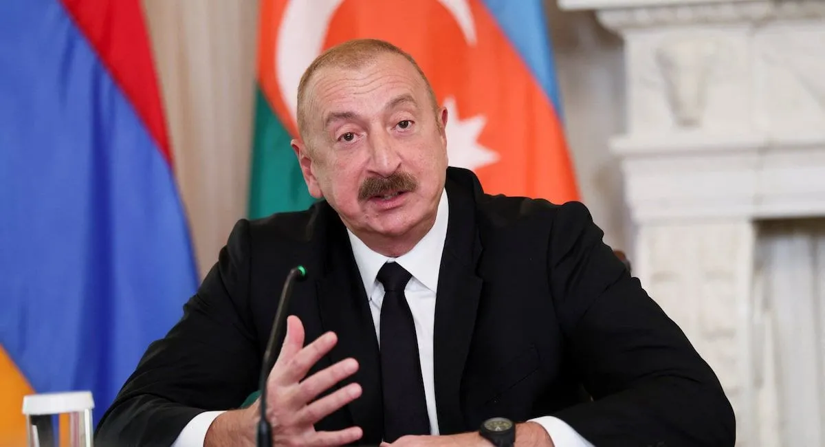 За зачиненими дверима: в Баку відбулися таємні переговори щодо війни в Україні - today.ua