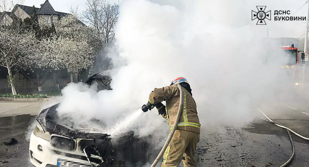 У ДСНС назвали головні причини пожеж в автомобілях - today.ua