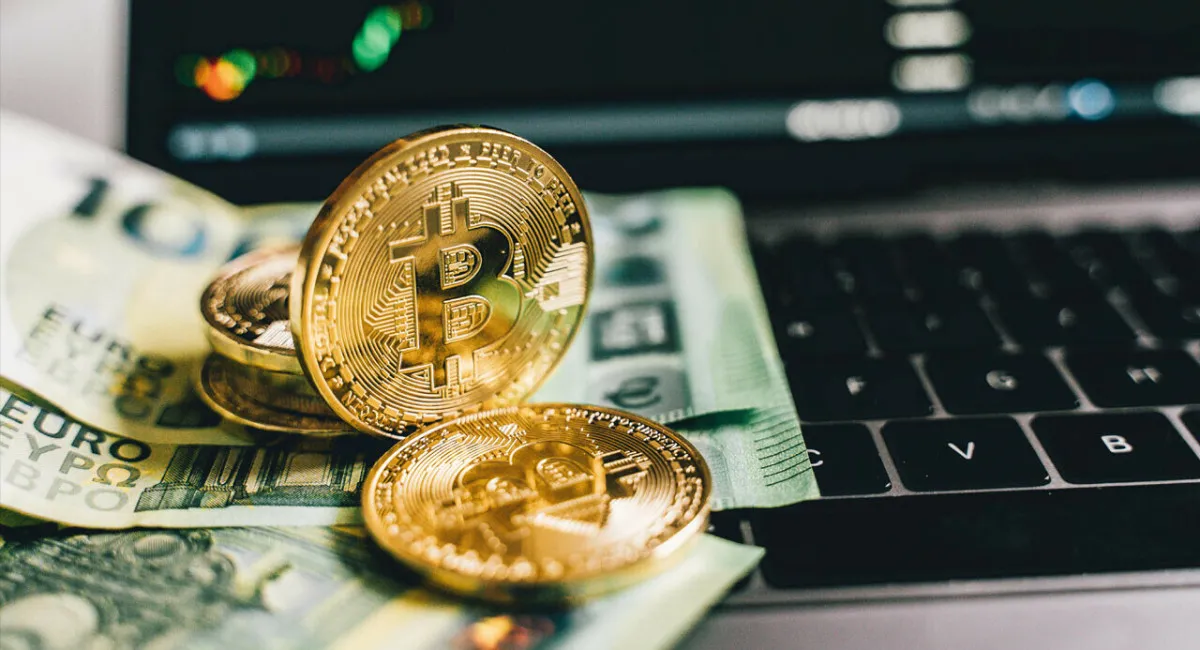 Українці, що мають гроші, стали активно інвестувати в один актив: як можна зберегти заощадження під час війни - today.ua