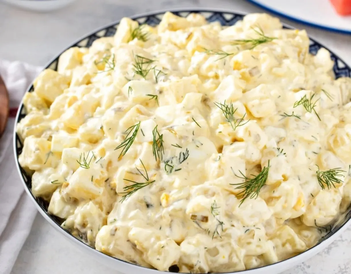 Картофельный салат – идеальный вариант для обеда в жаркий день: как приготовить Картофельный салат – идеальный вариант для обеда в жаркий день: как приготовить - today.ua