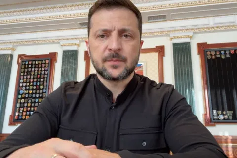 Зеленский заявил, что Россия отвергла все мирные инициативы