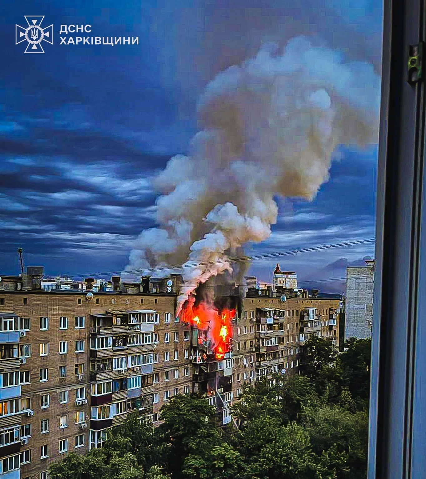 Наймасованіший удар по Харкову: росіяни запустили на місто десятки дронів і авіабомби Наймасованіший удар по Харкову: росіяни запустили на місто десятки дронів і авіабомби - today.ua