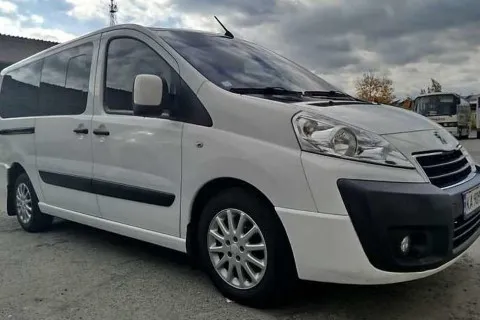 ТОП-5 доступних мінівенів, які можуть замінити кросовери