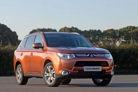 Их не успевают выставлять на продажу: какие авто пользуются бешеным спросом на вторичном рынке