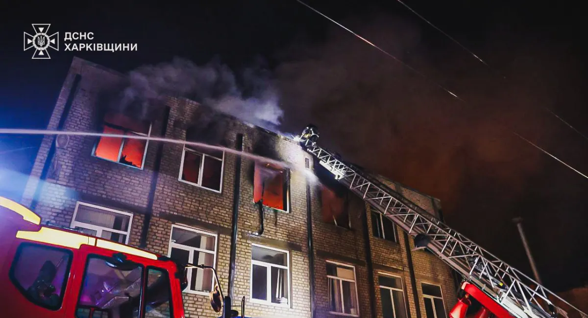 Росіяни вдарили дронами по житлових будинках у Харкові: десятки постраждалих, є загиблі - today.ua